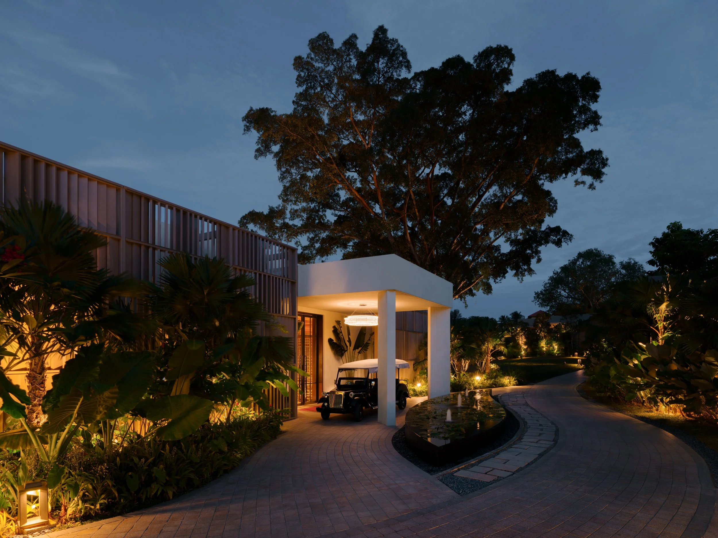 PorteCochere4.jpg