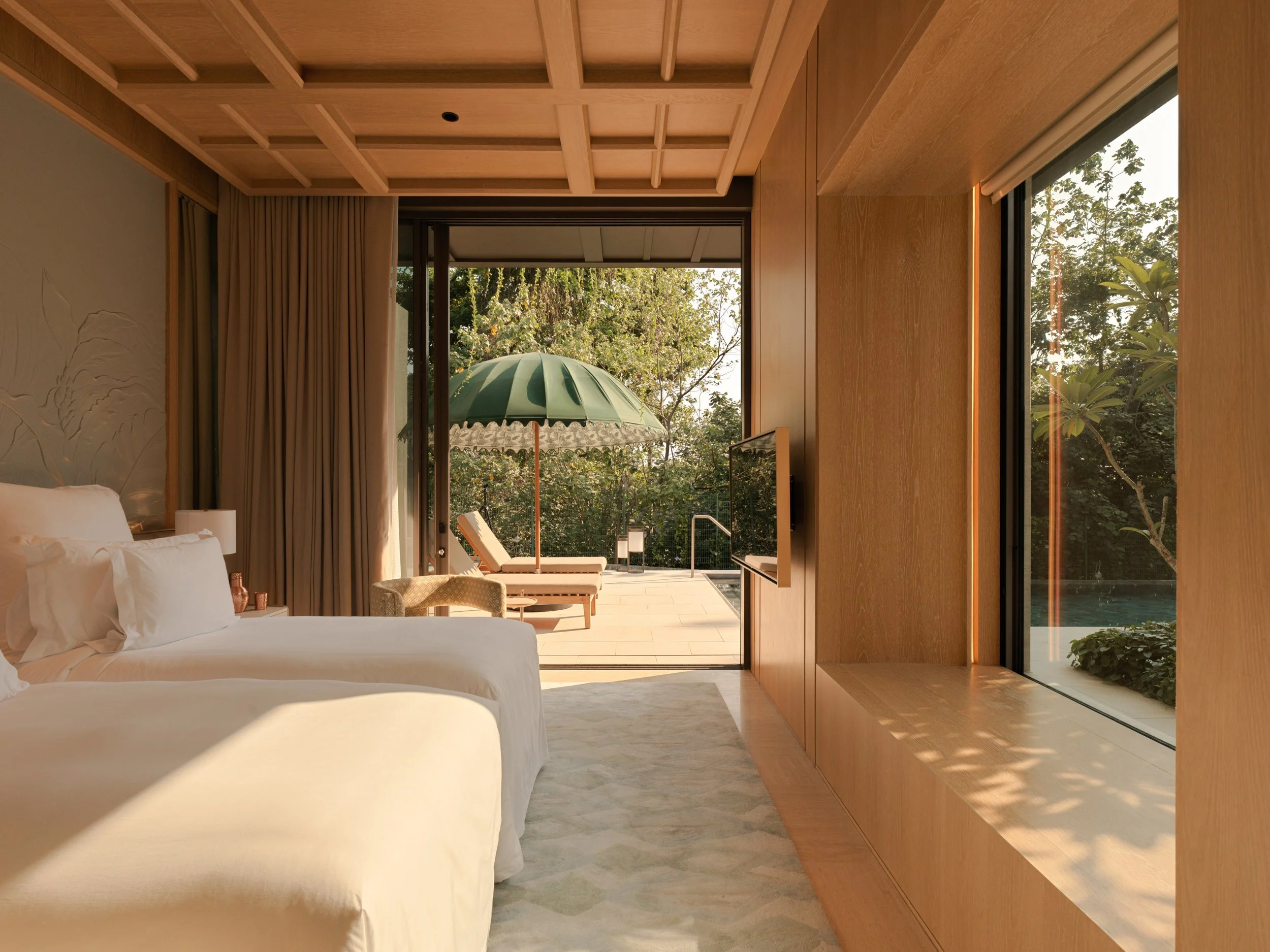 PresidentialVillaBedroom.jpg