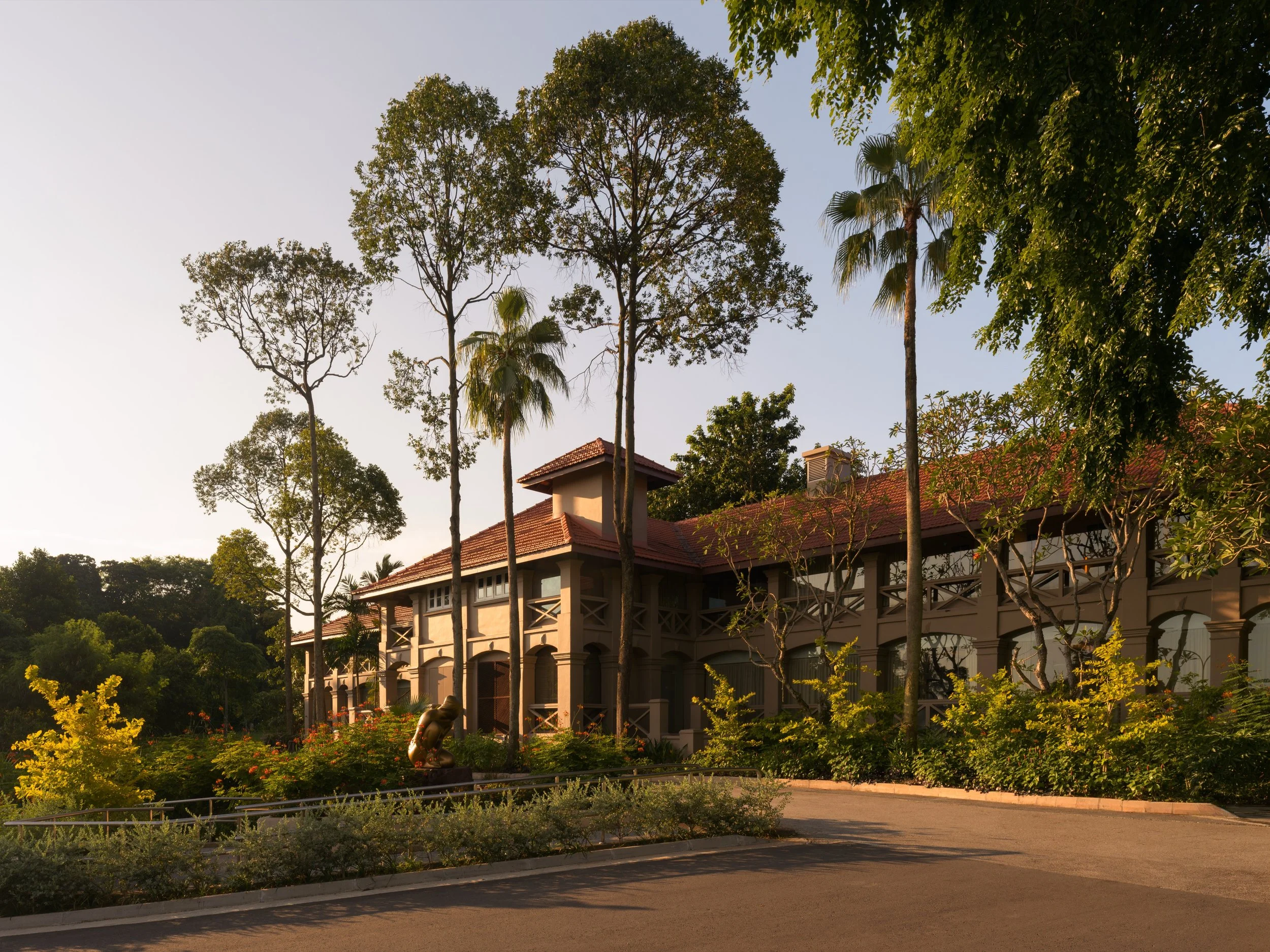RafflesSentosaSpaExterior.jpg