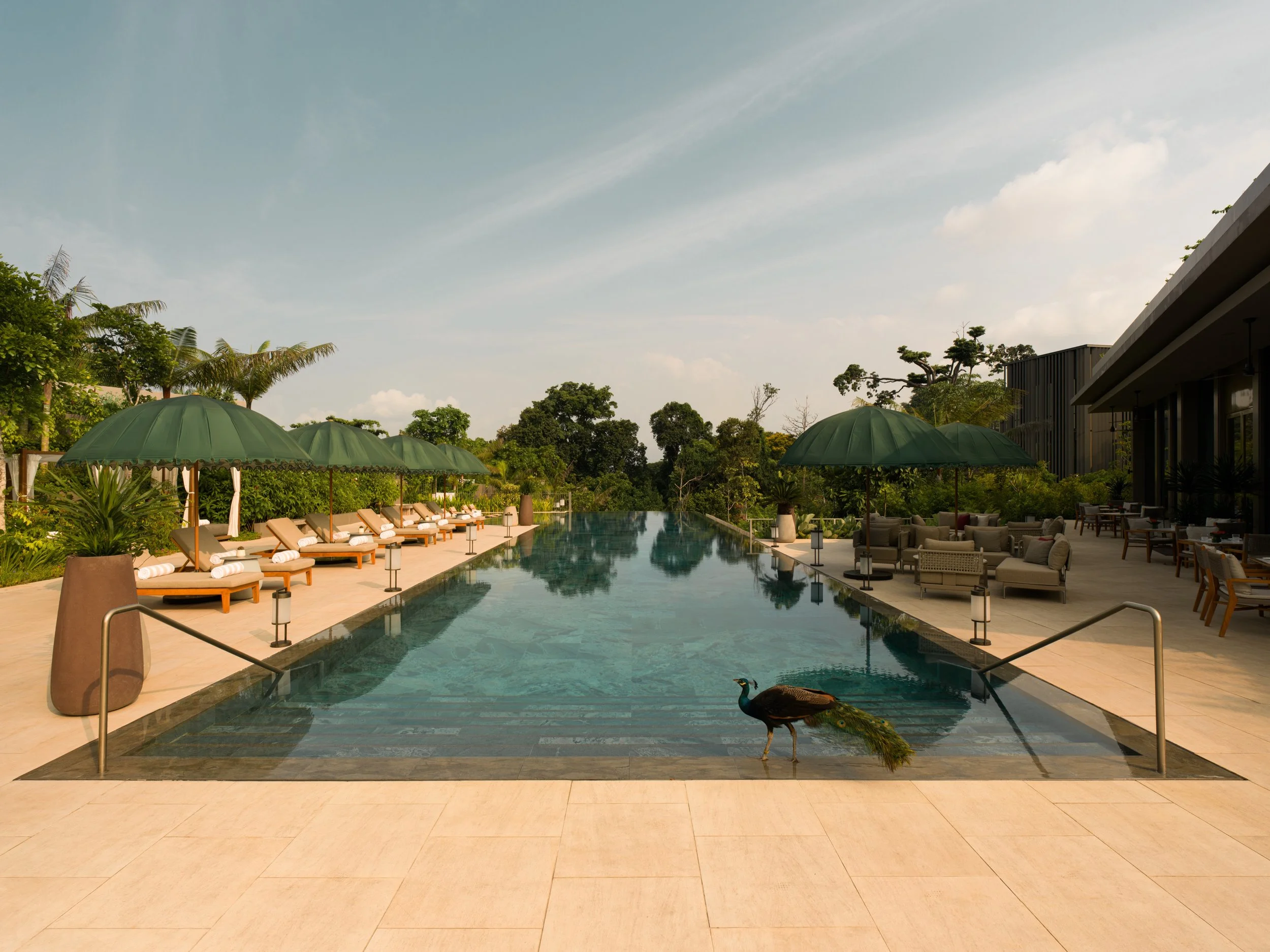 ResortPool2.jpg