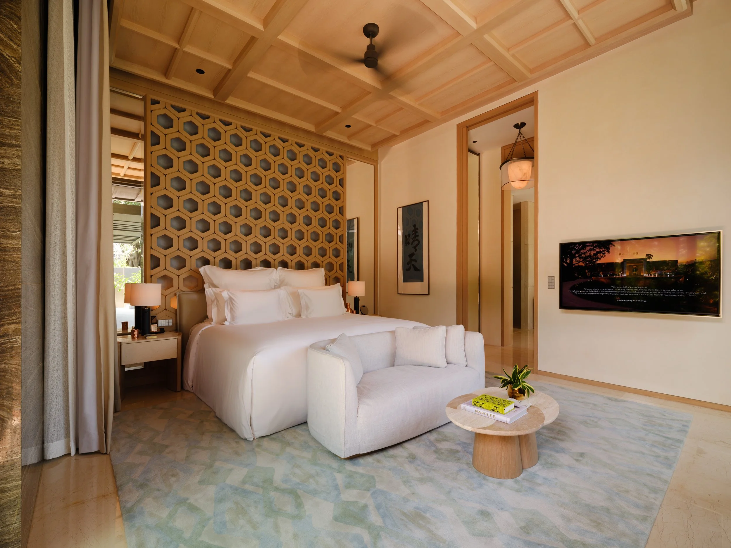 SignatureOneBedroomPoolVilla-Bedroom.jpg