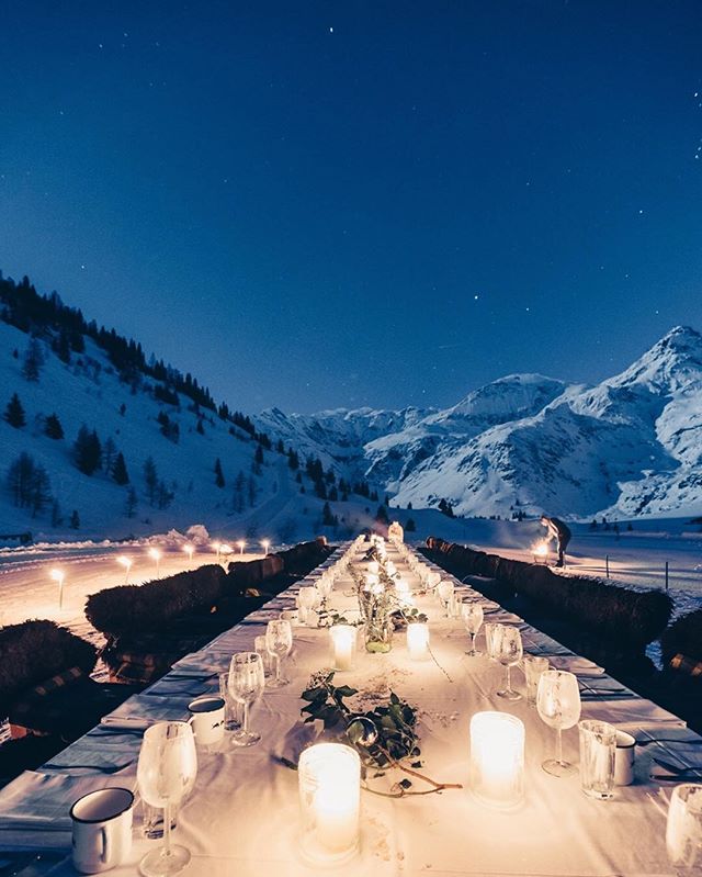 WIN WIN: So, you know, we LOVE connecting and collaborating with kindred spirits. Which is why we partnered up with our friends over at @discoveraustria to host a rad and rrromantic give-away to celebrate this winter&rsquo;s 3rd and last #fullmoondin