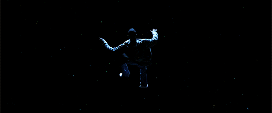 tumblr_p0zcm4vrW71vyvg1co1_540.gif