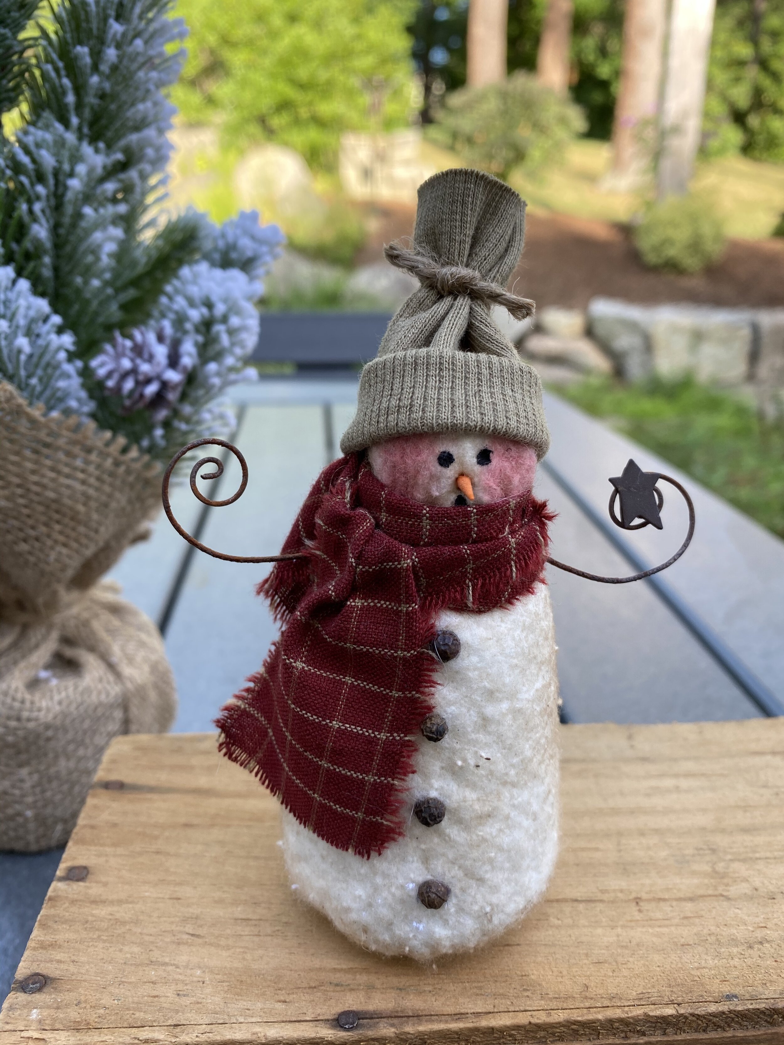 Wishing on a star snowman