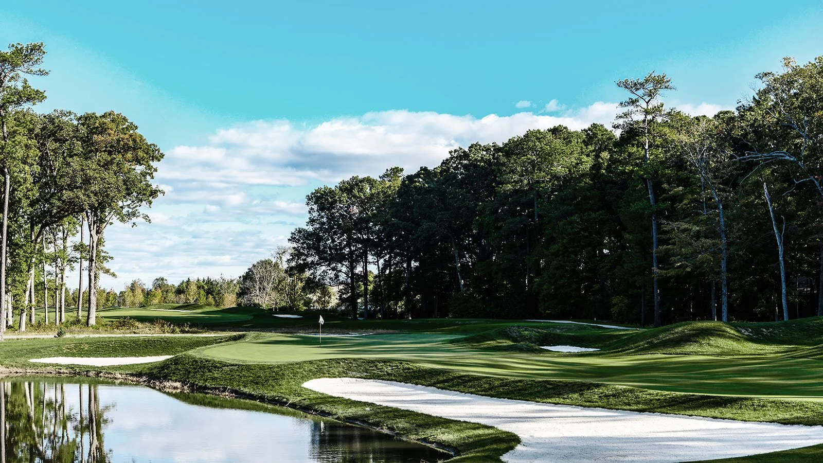 Hole_14_1784.jpg