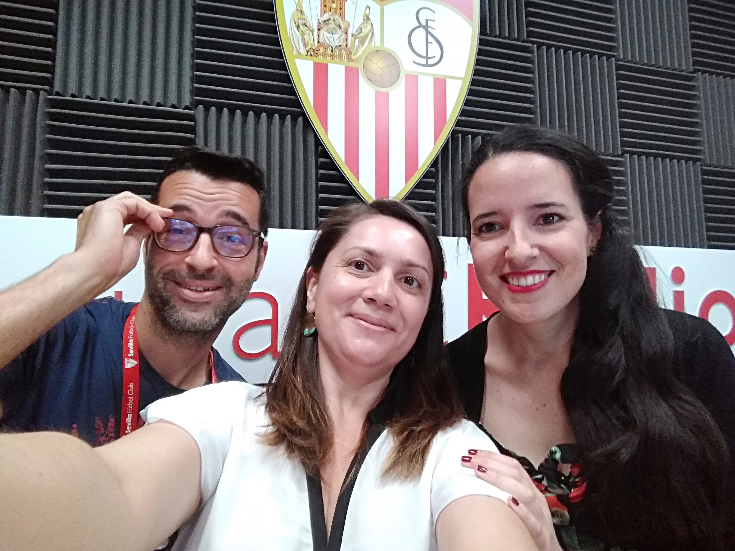 Eldevenir Art Gallery + Galería Zunino en Radio Sevilla FC