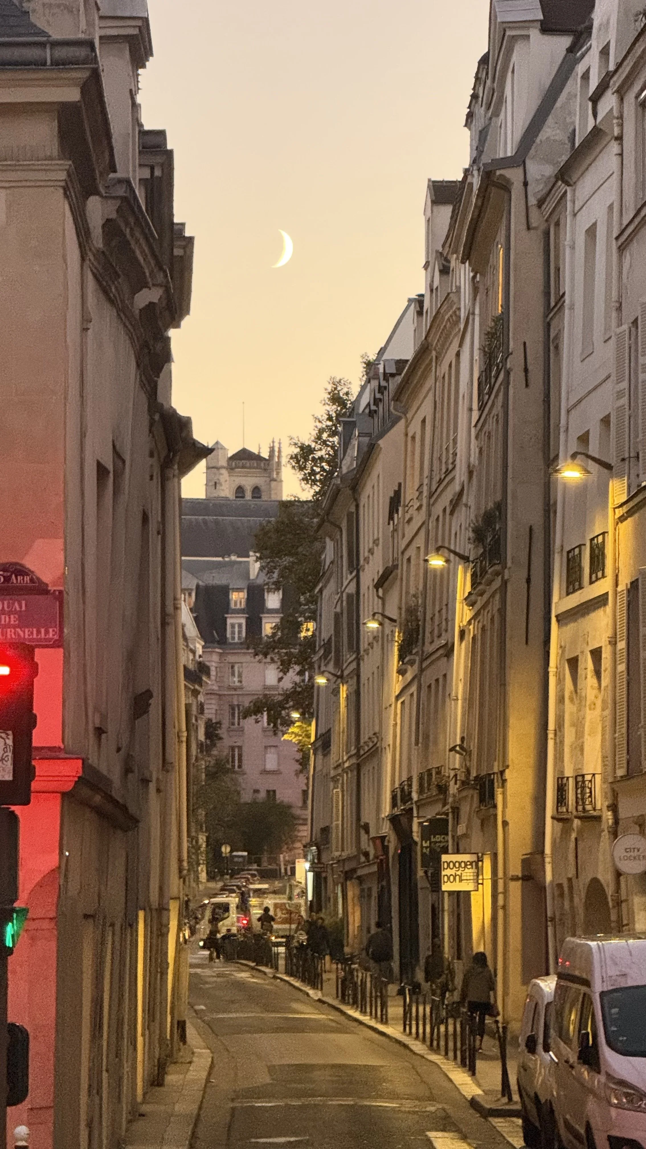  notice that moon  it will stay with me at least through instanbul  i use it for bearings at night     