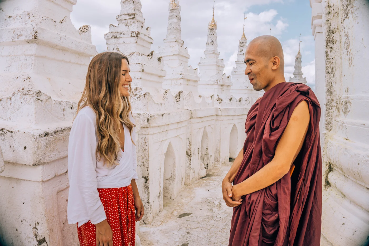 myanmar-mandalay-monk-laughing.jpg