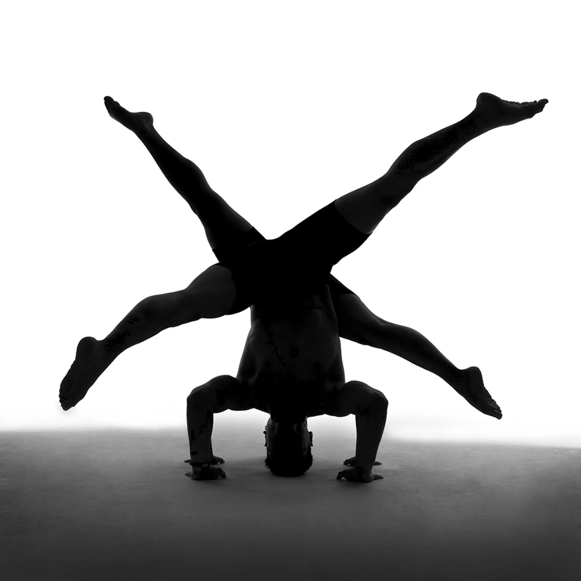 EricaSimone_DancersintheDark_14.jpg