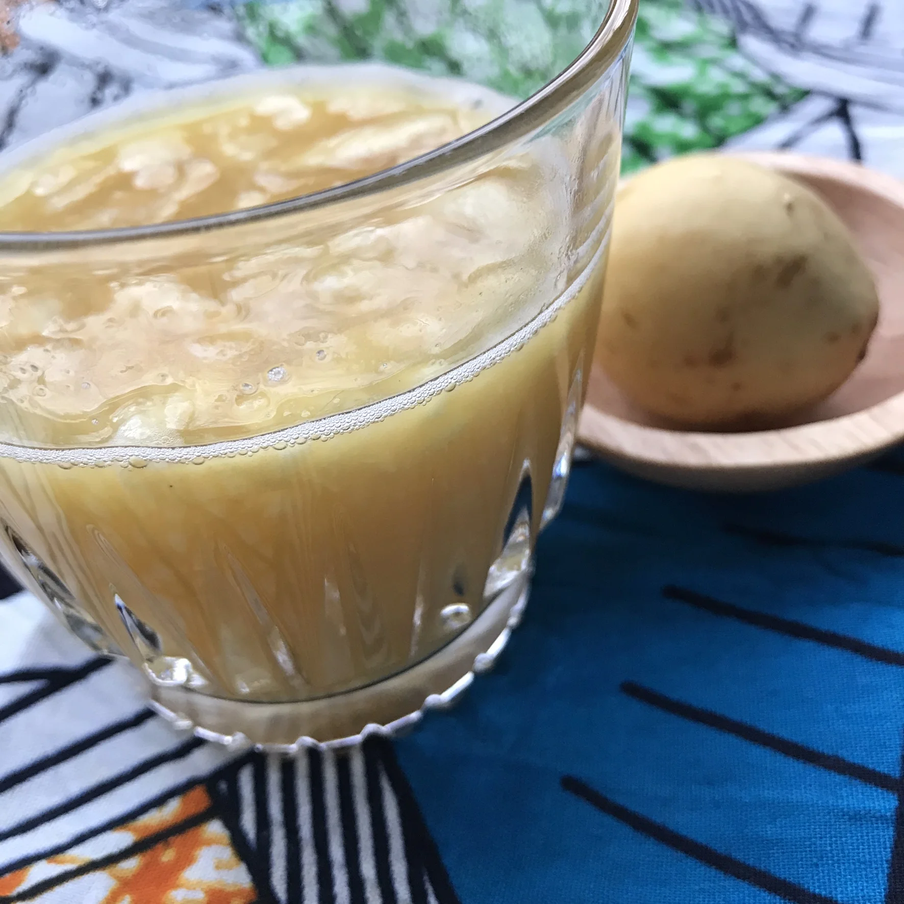 GUAVA PEACH WHISKEY SMASH