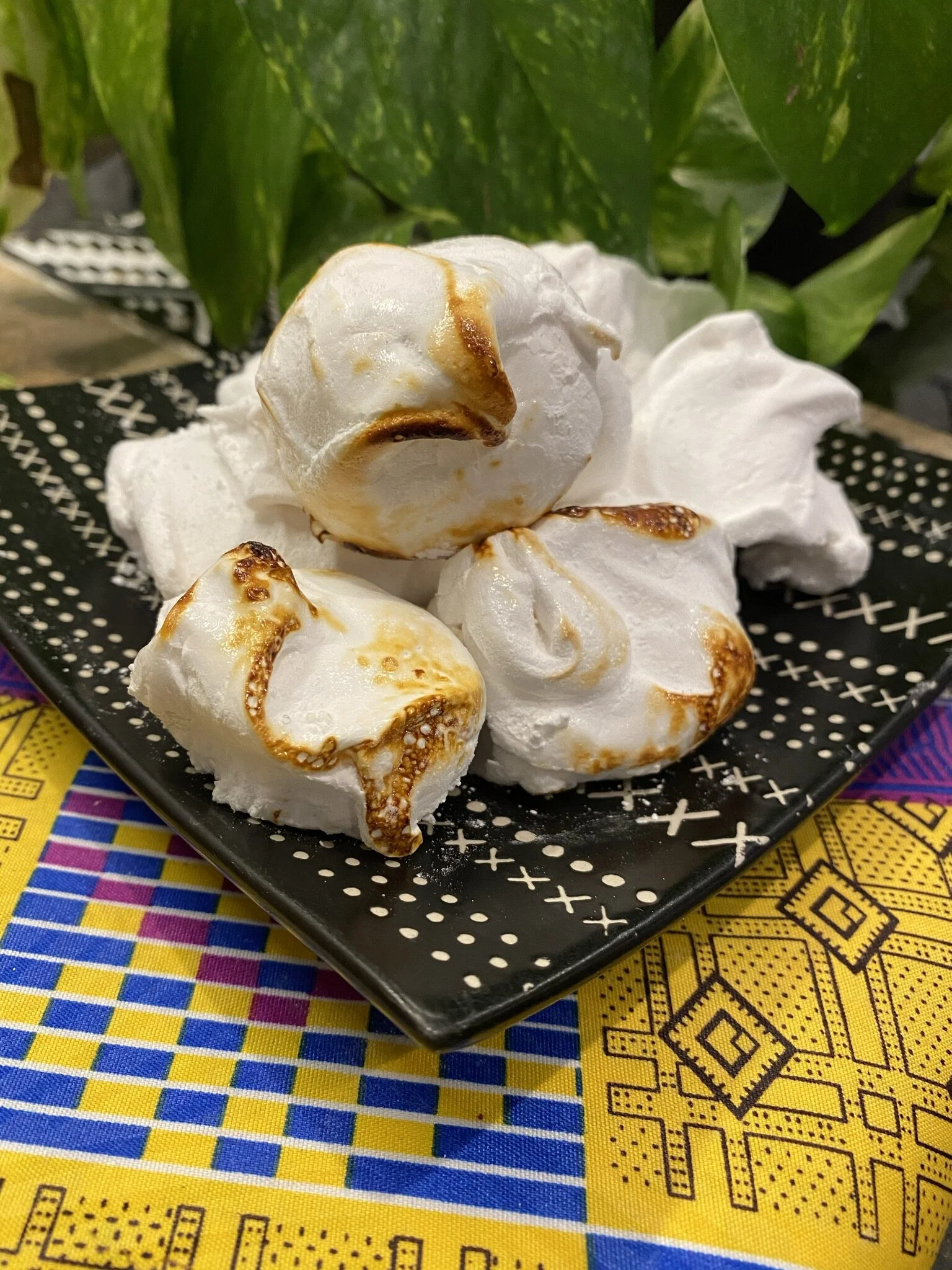 HOMEMADE MARSHMALLOWS