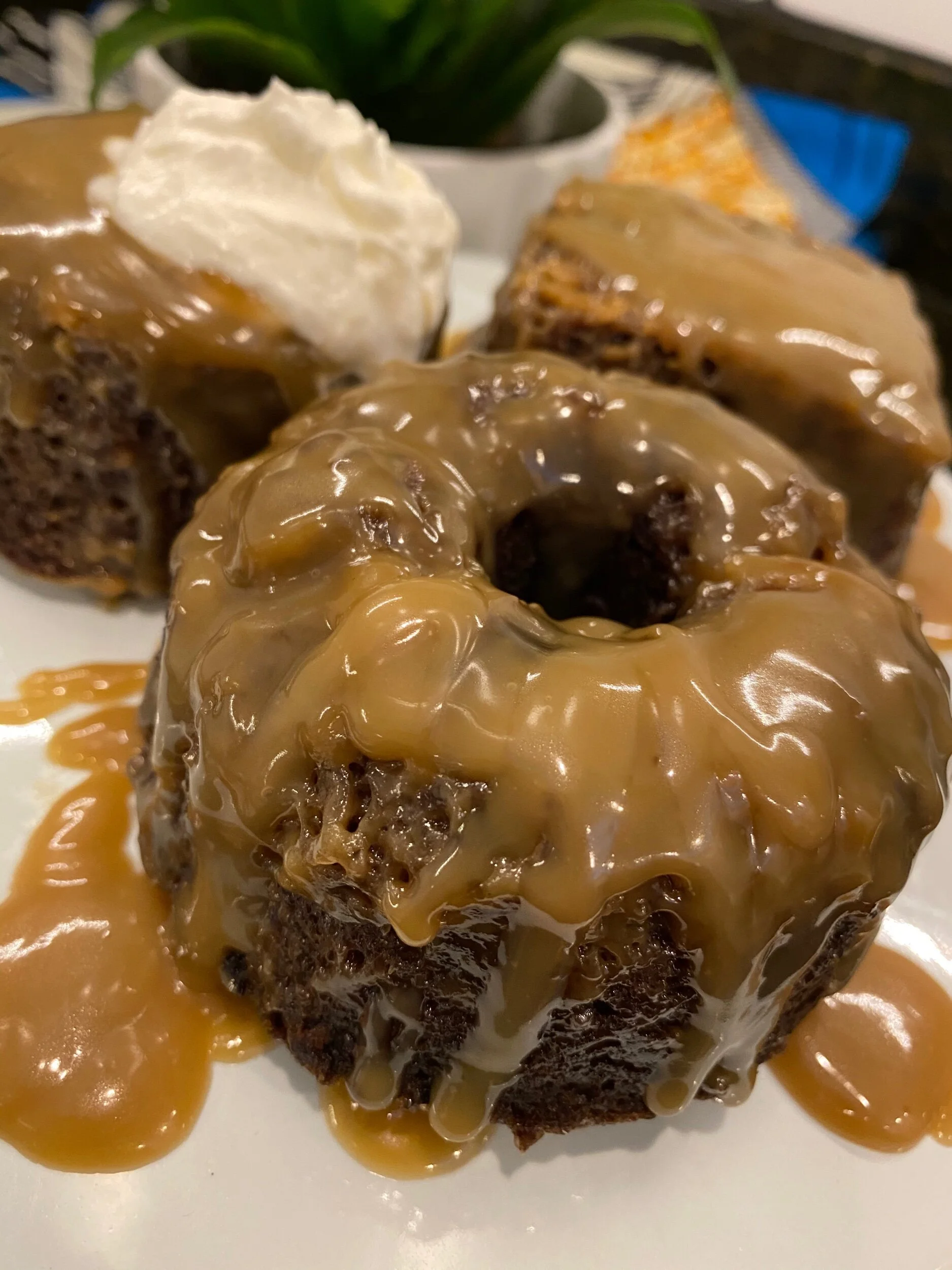 STICKY TOFFEE PUDDING