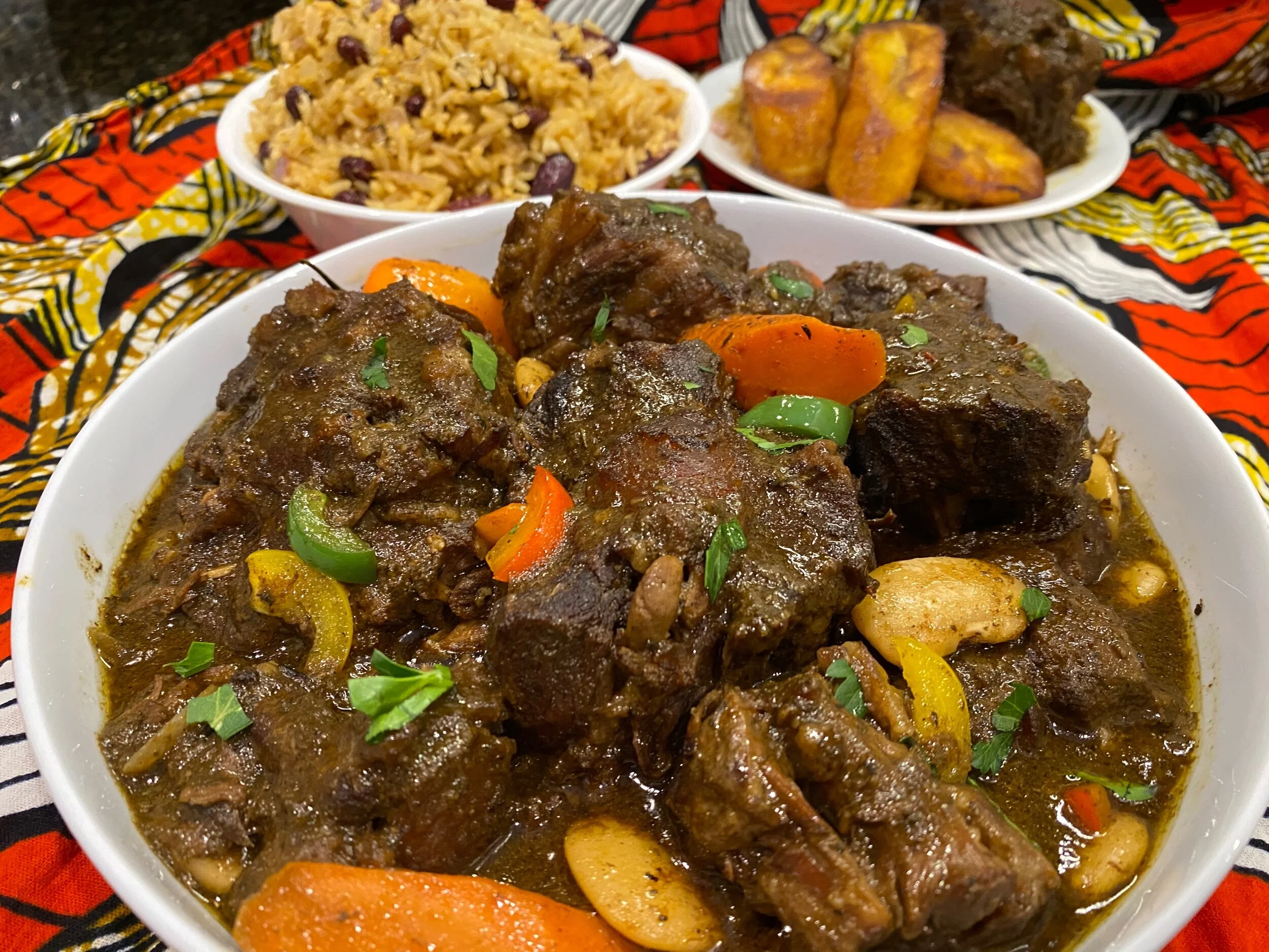 BROWN STEW OXTAILS