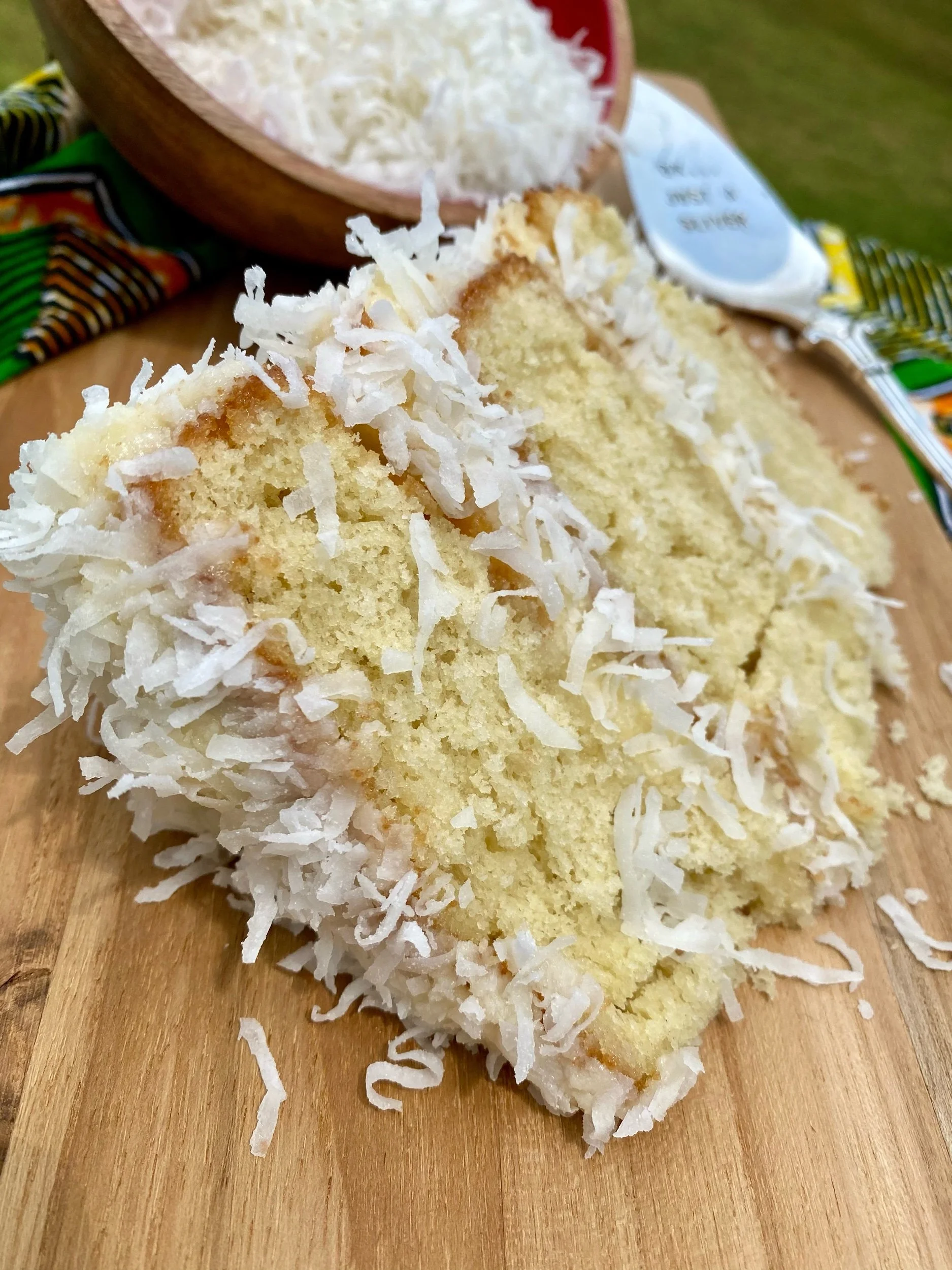 COCONUT CREAM CAKE