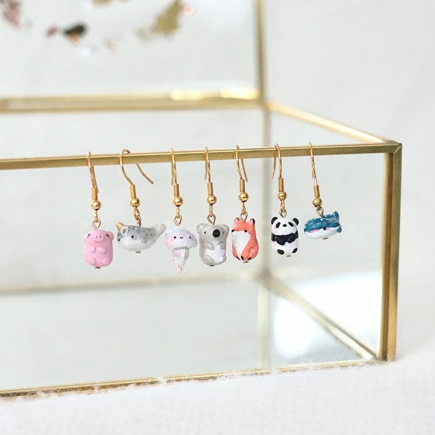 715B8810-1F98-47C8-8963-8B8A2A73C8E4