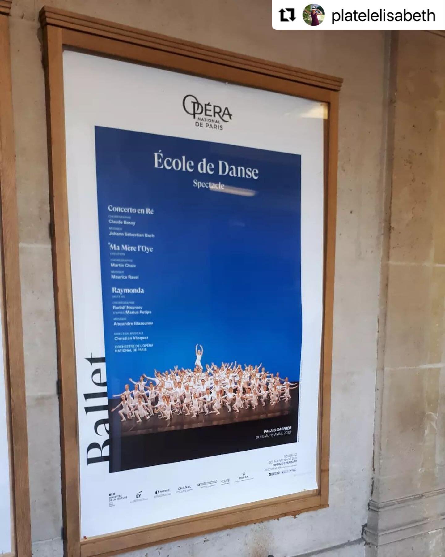 One week to go!
.
#Repost @platelelisabeth with @use.repost
・・・
A l'entree des artistes de l'Opera Garnier , une tres belle affiche accueille les danseurs de l'Ecole de danse pour leur premi&egrave;re journ&eacute;e de r&eacute;p&eacute;tition sur sc