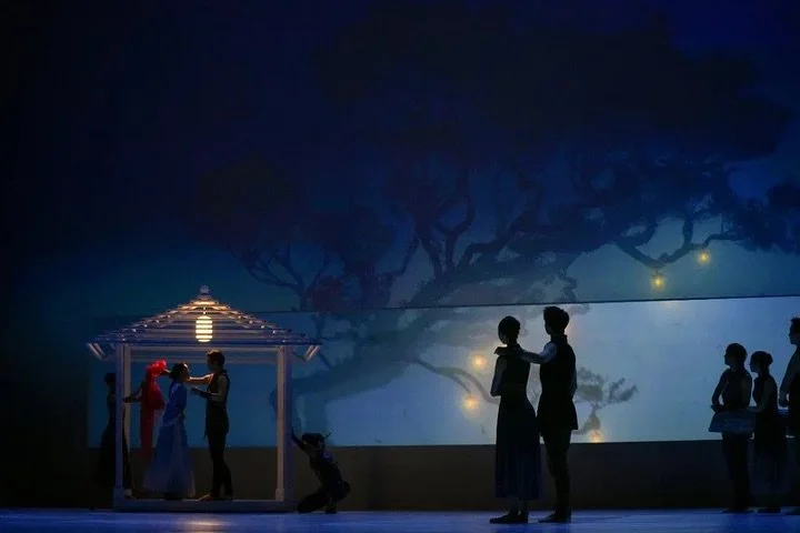 Meanwhile in China, my ballet &laquo;&nbsp;Magpie Bridge&nbsp;&raquo; (&laquo;&nbsp;QiXi&nbsp;&raquo;) is continuing its journey through the country with the Liaoning Ballet.
Last performances were at the National Grand Theater in Beijing.

Choreogra