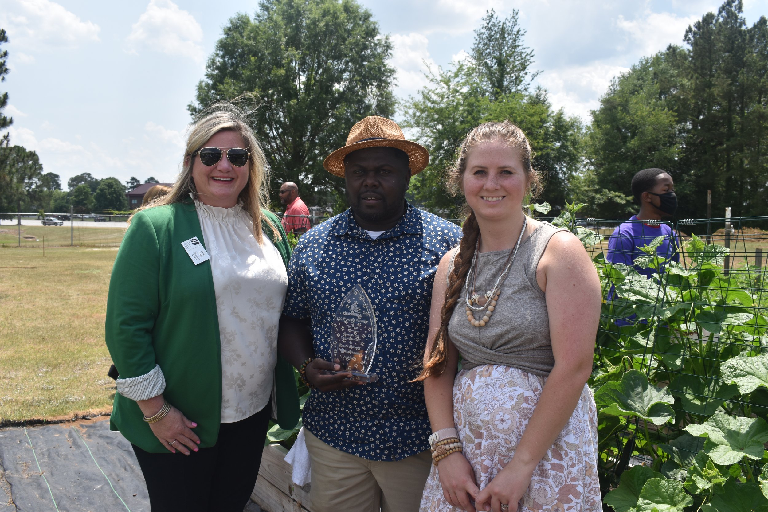 4C Academy Recognized Flint River Fresh and Fedando Jackson, aka Farmer Fredo, as the 4C Academy’s 2021 Community Partner of the Year