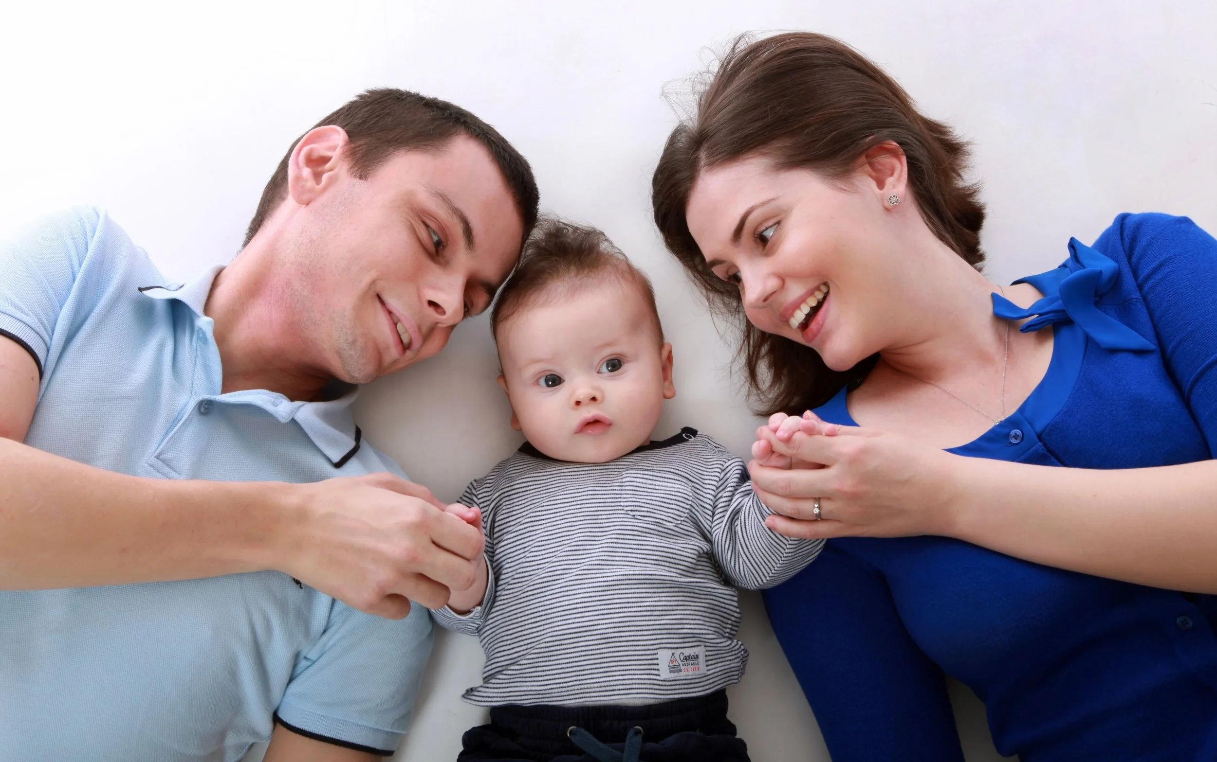 family-toddler-hapy-happy-160688.jpeg