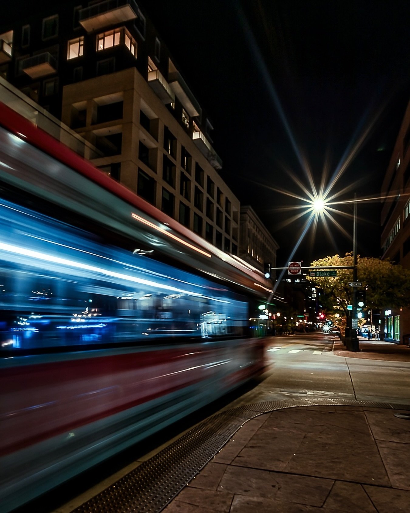 ~ N O R T H S T A R ~ 
.
Long exposure street photography under Denver&rsquo;s night sky.
.
The city moves fast, but there&rsquo;s always something steady in the blur.
.
This starburst felt like a reminder to follow your own North Star
.
Whatever tha