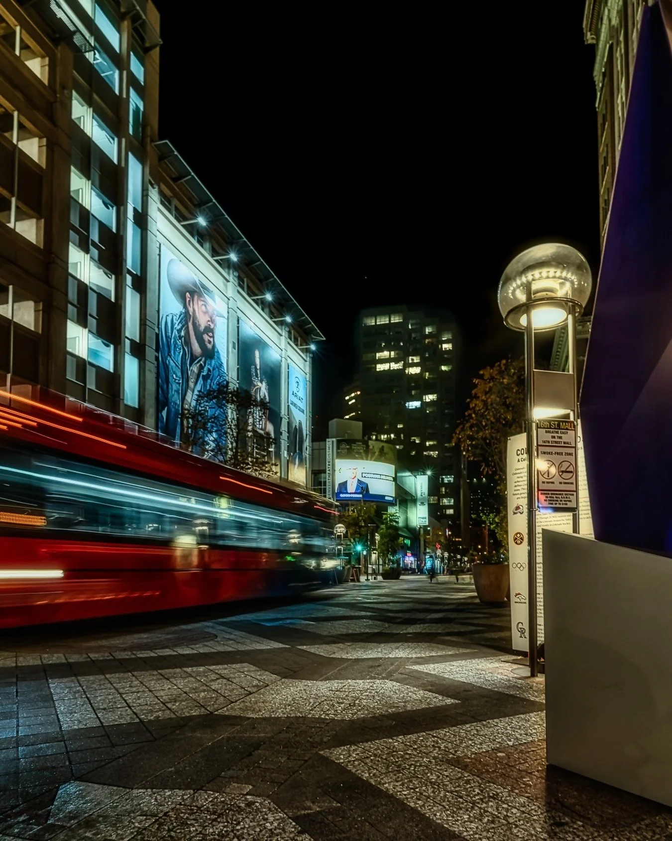 ~ C L E A R L A N E ~ 
.
Your lane may not be as clear as it looks
.
Take it anyway...
.
20mm ~ f7.1 ~ .5 SEC ~ ISO 50
.
🎯 Photographers: I do 1:1 editing, creative direction, and mentoring. Let&rsquo;s build.🦾 
.
🖼️ Prints + services: neos-photog