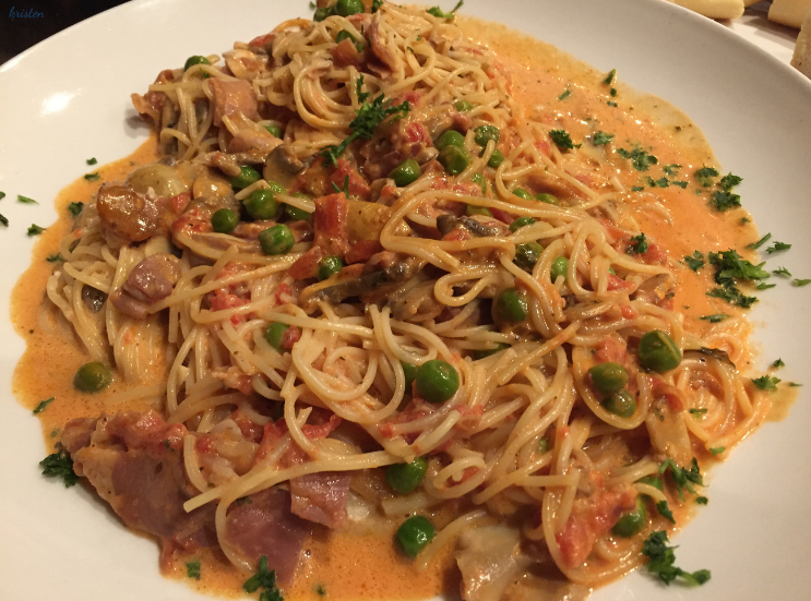 K.Martinelli Blog_Kristen Martinelli_Digital Marketing & Design_Pasta Tartufo _Boniellos Riverdale NJ.png