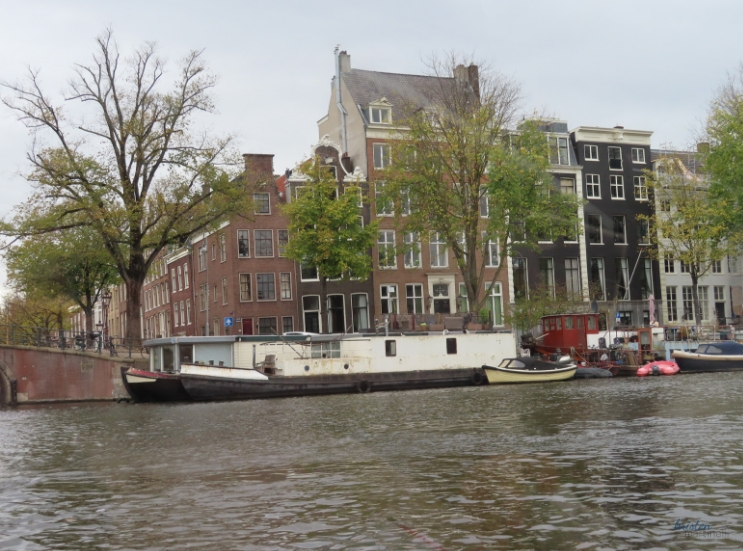 Dutch Desserts & Pumpkin Pancakes _ Canal Ride _ Amsterdam Netherlands_ Kristen Martinelli _ K. Martinelli Blog.jpg