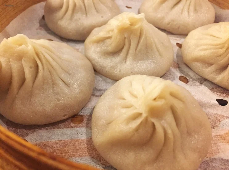 Real+Kung+Fu+Little+Steamed+Buns+Ramen_New+York+City_+Soup+Dumplings_+K.+Martinelli+Blog_Kristen+Martinelli.jpg