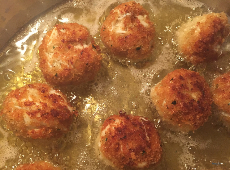 Delish's Crab Cake Poppers_FryingK.Martinelli Blog_Kristen Martinelli.png