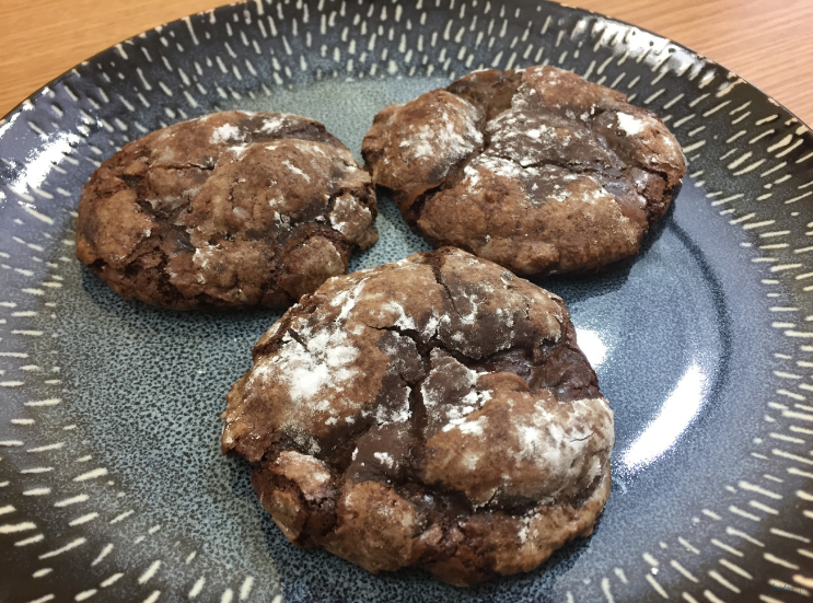 Double Chocolate Crackle Cookies