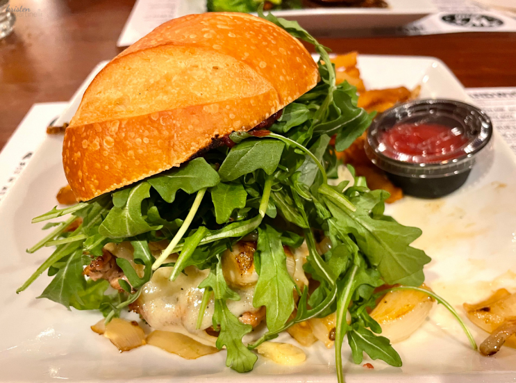 W's Grill Entree_Pork Loin Sandwich_Oakland NJ_Restaurant Review_K. Martinelli Blog (1).png