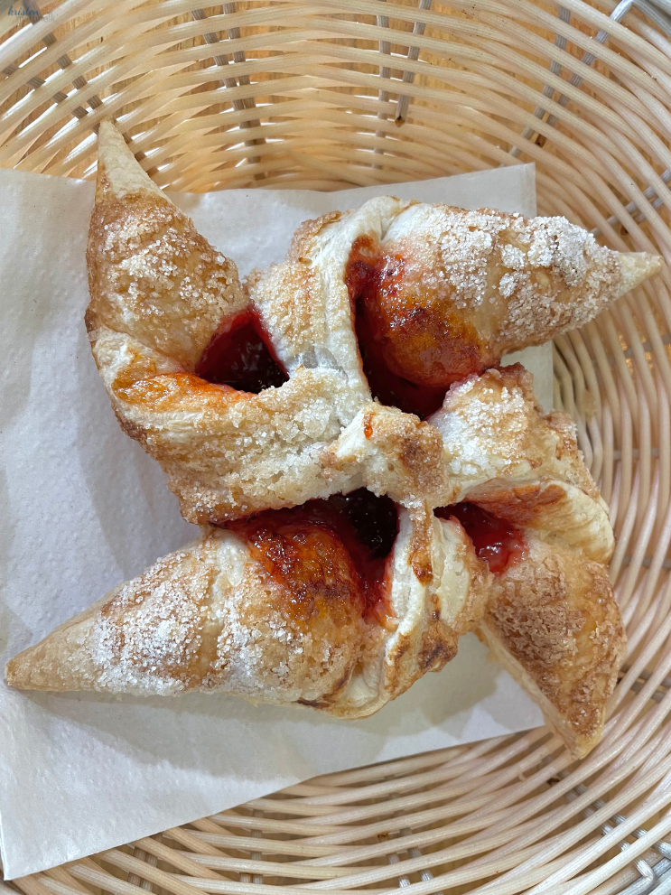 Pergaminos Bakery & Café Colombian Bakery_ Strawberry Pastry_Boonton, NJ_K.Martinelli Blog_Kristen Martinelli (2).png