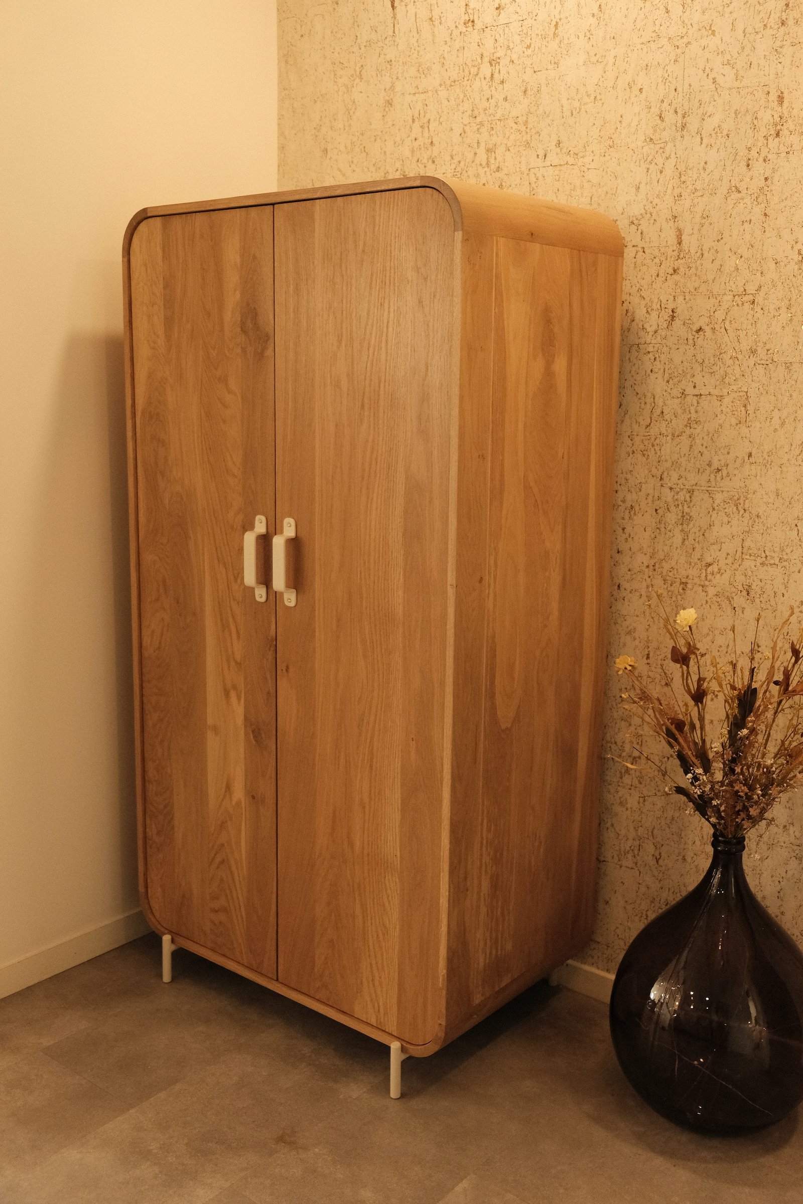 barreri_pierre_design_creation_meubles_mobilier_agencement_surmesures_industriel_moderne_bois_metal_acier_beton_verre_bidart_bayonne_biarritz_anglet_pb_pbdesign3.JPG