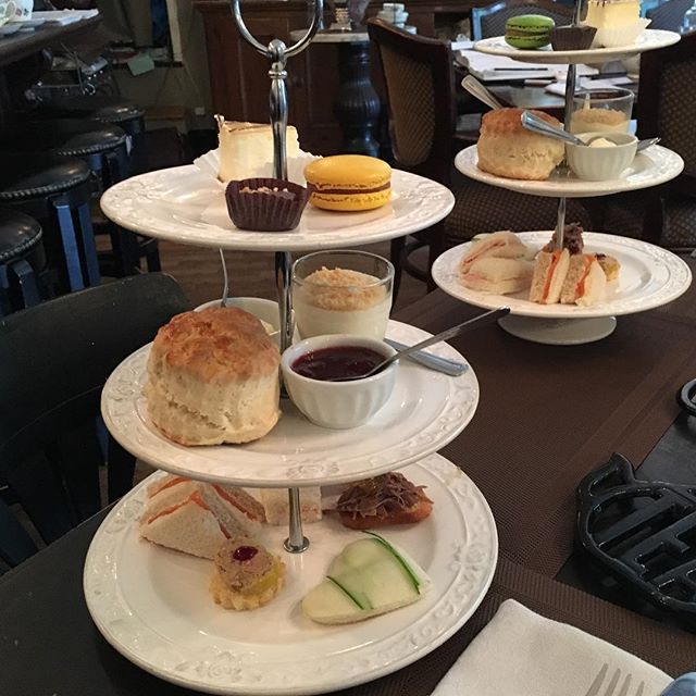 I just love the afternoon tea and its pretty little trays of mini sandwiches with no crust and little pastries! I have been trying to find a place that serves a good selection of sweet and savoury delicacies and it&rsquo;s been harder than expected! 