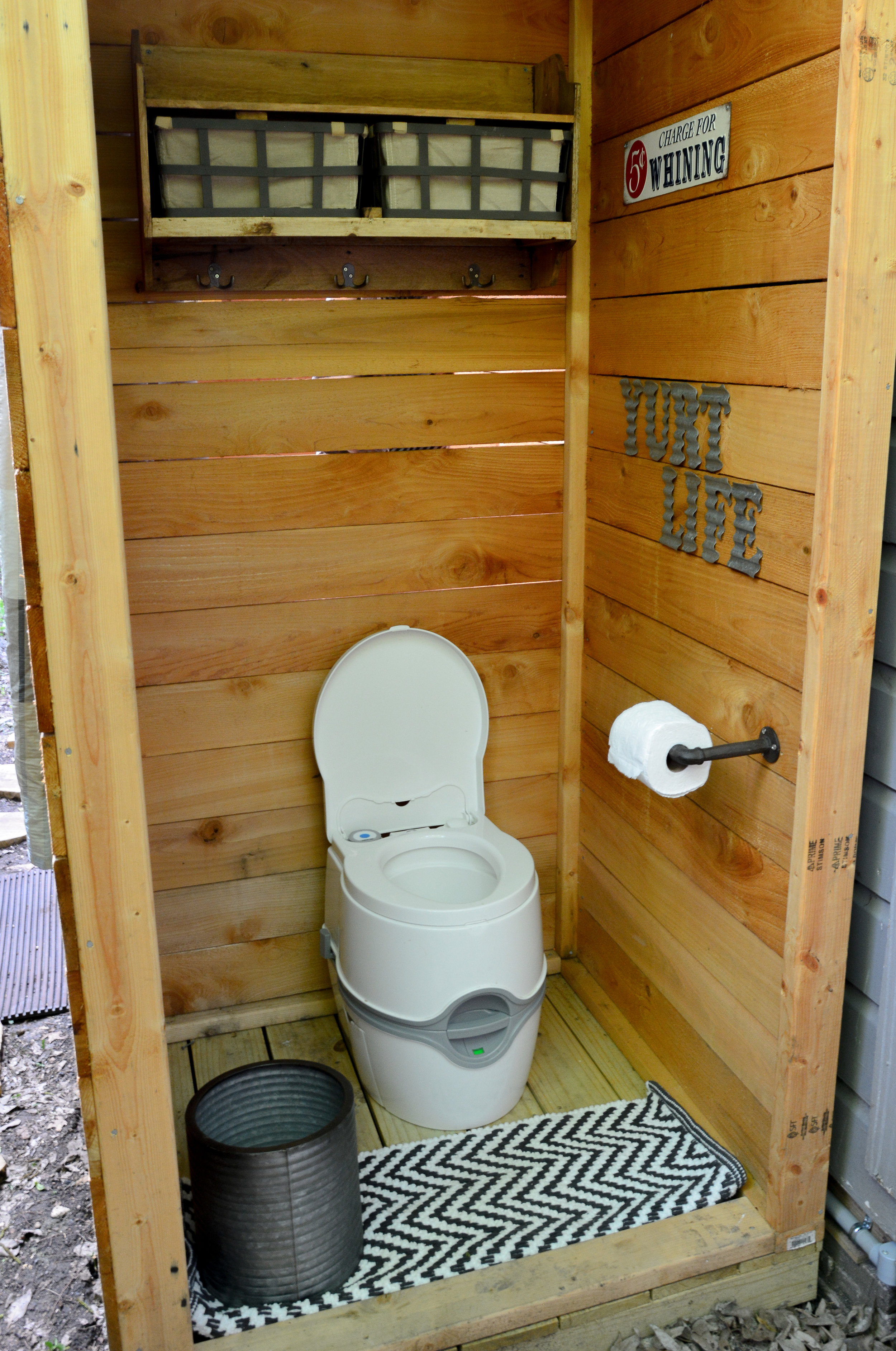 YurtAirBNBShower-7.jpg