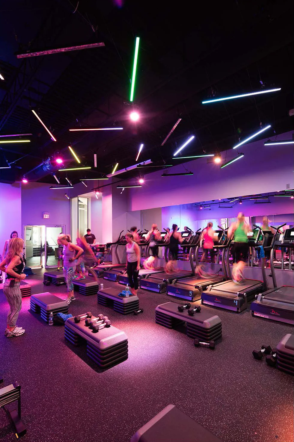 DesBrisaySmithArchitectsPowerFourFitnessFitnessCommercia_009.jpg