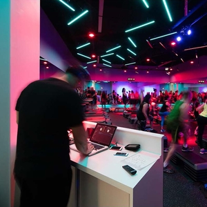 DesBrisay+&+Smith+Architects+Power+Four+Fitness+Fitness+Commercial+Retail+Branding+1.jpg