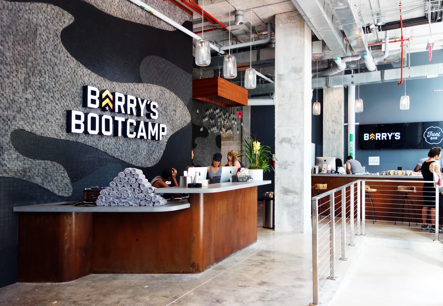 9BarrysBootcamp2.jpg