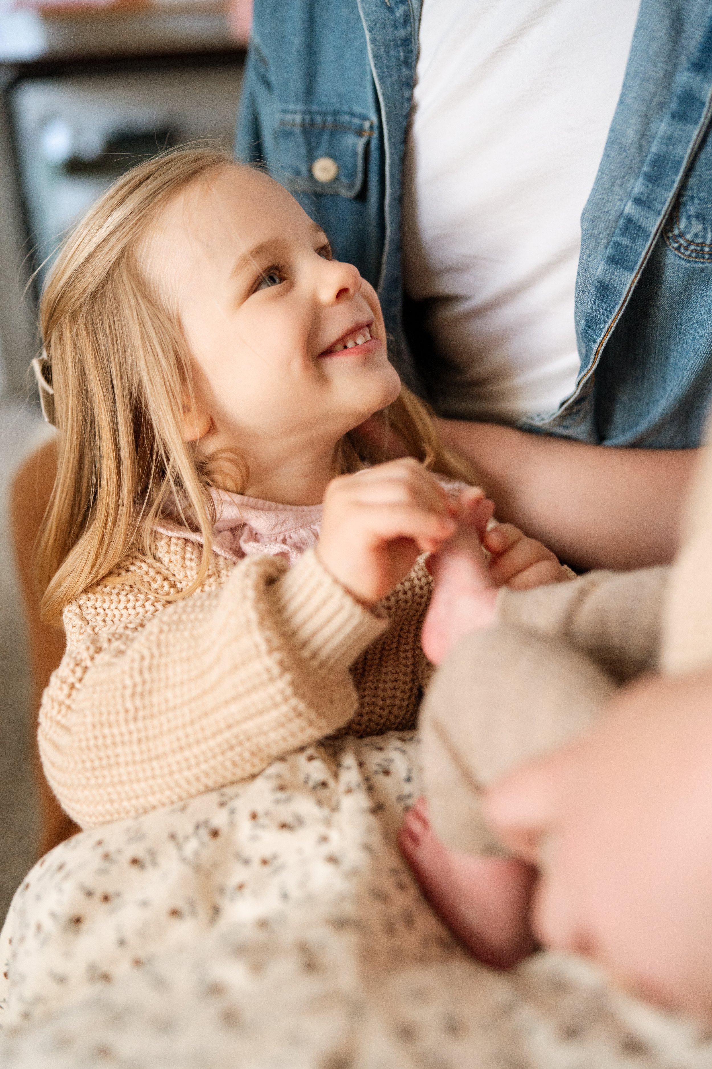 Clara Newborn-14.jpg