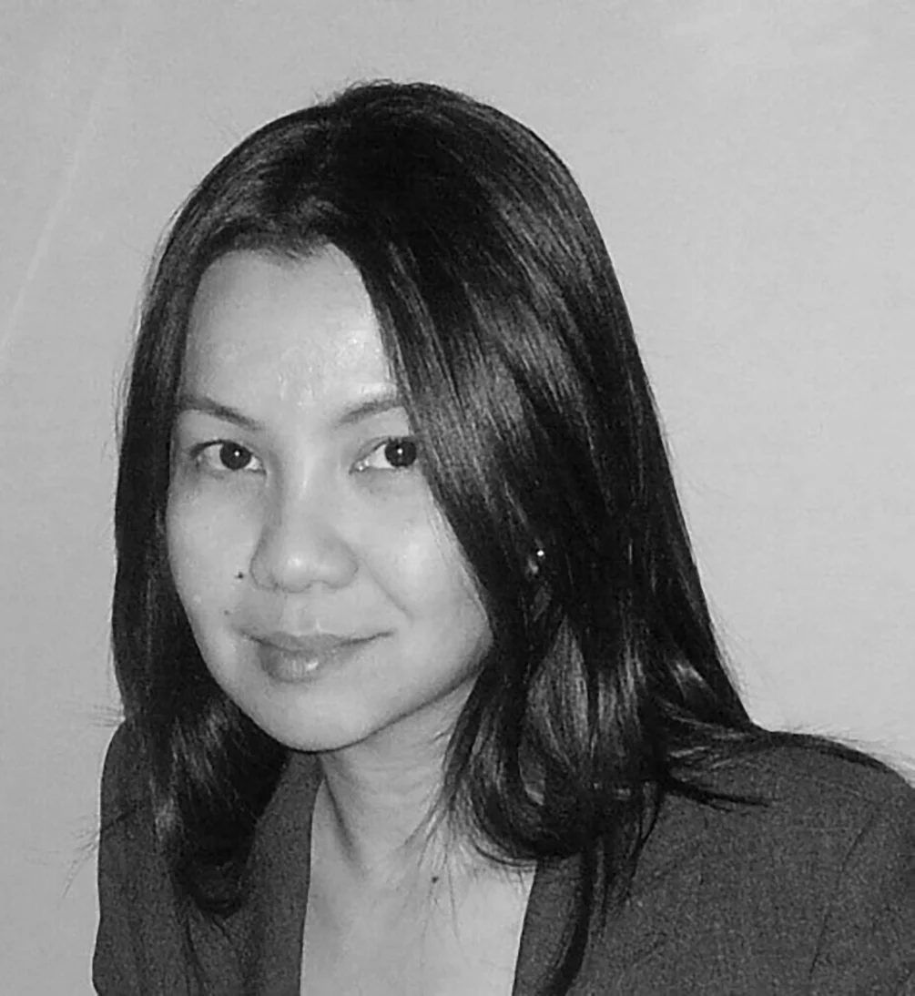 Tam Villar Pic bw.jpg