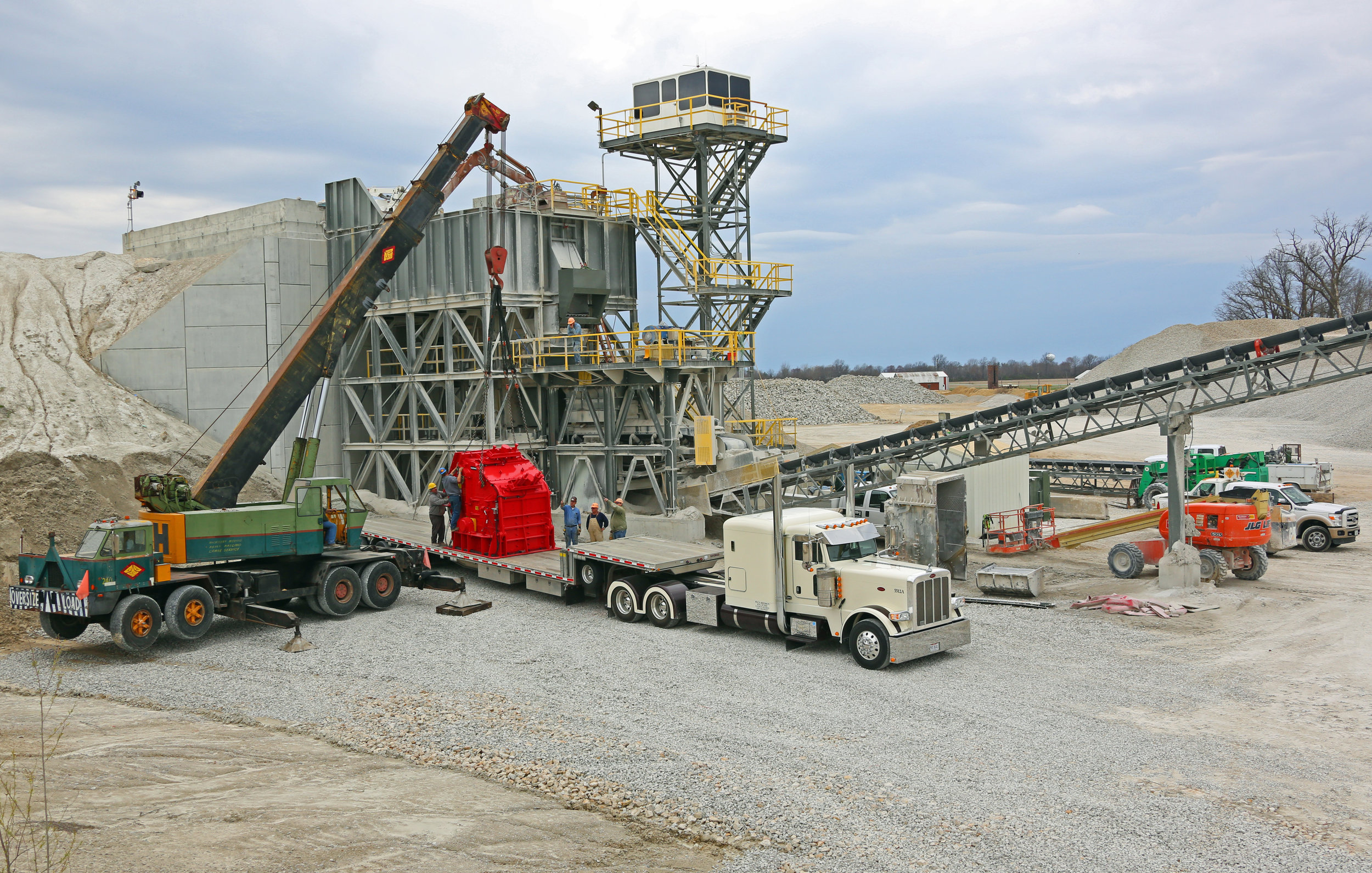 New Hazemag Impact Crusher Being Installed - March 2016