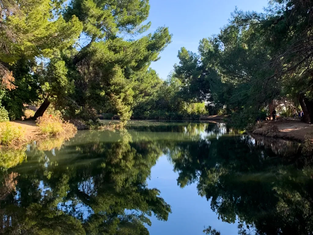 [SWE x Peaks] Roadrunner Trail w/ Emma Singer {Aerospace &amp; Mechanical Engineering} &amp; Lessa Grunenfelder {Chemical Engineering}