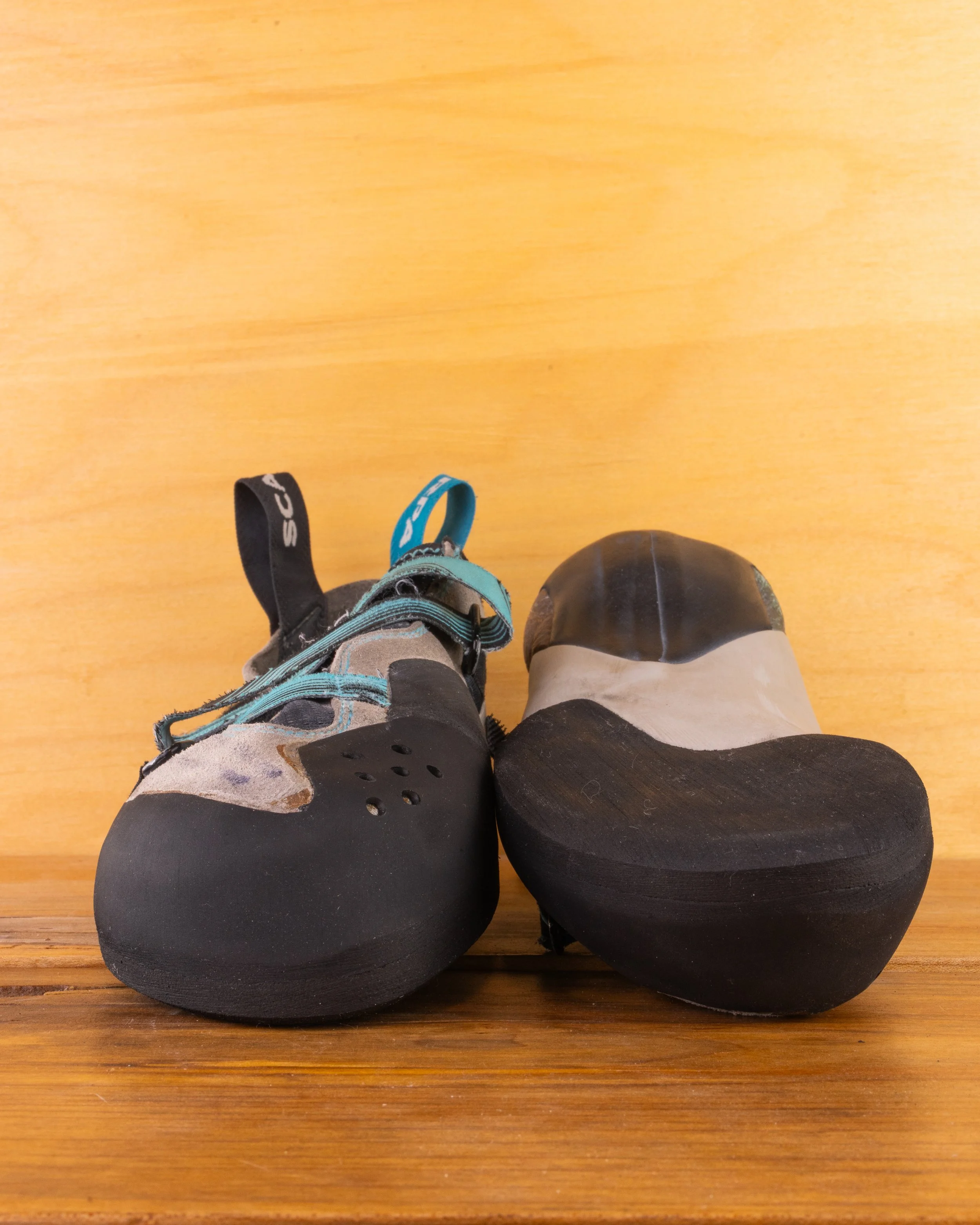 Veloce Women's 1/2 Sole Resole and Rand Replacement