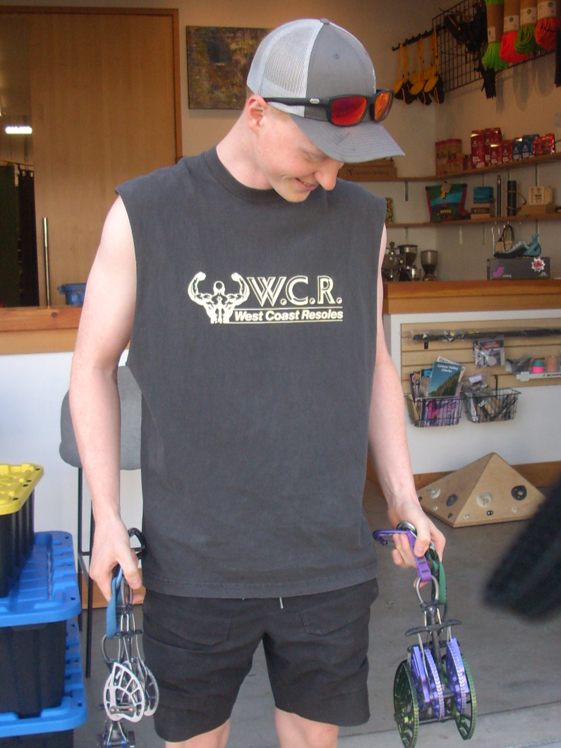 muscle+tank+shirt+web+pic+3.png