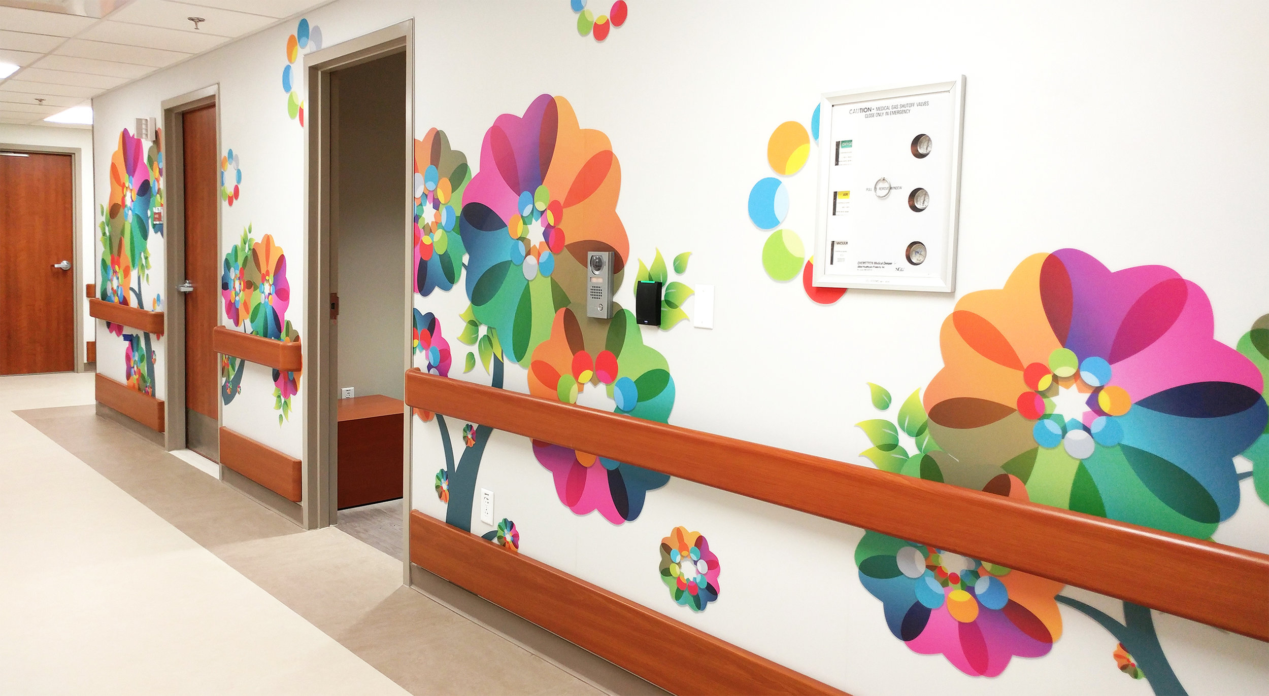 Pediatric Cardiac ICU Corridor