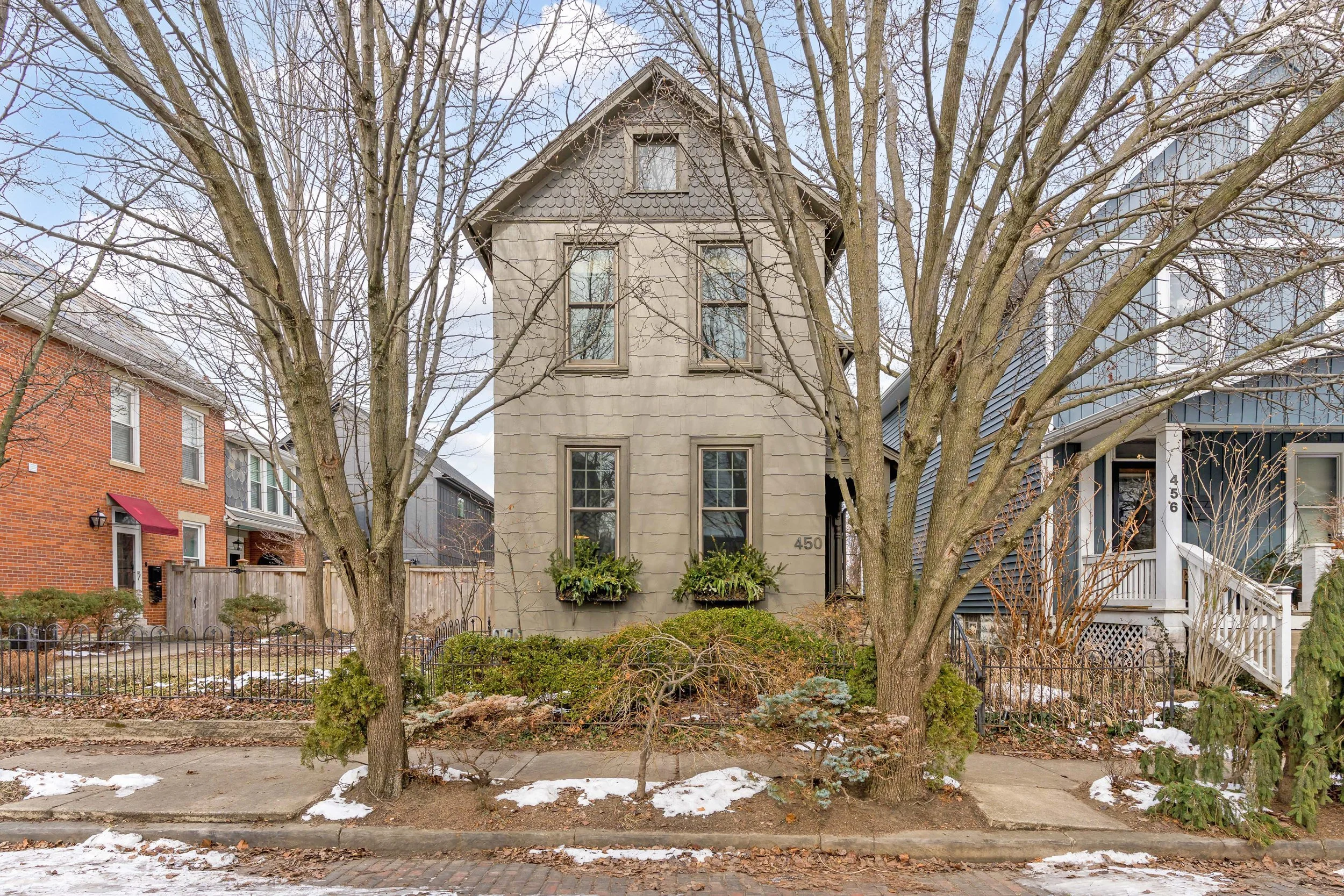 450 Stanley Avenue | $469,900