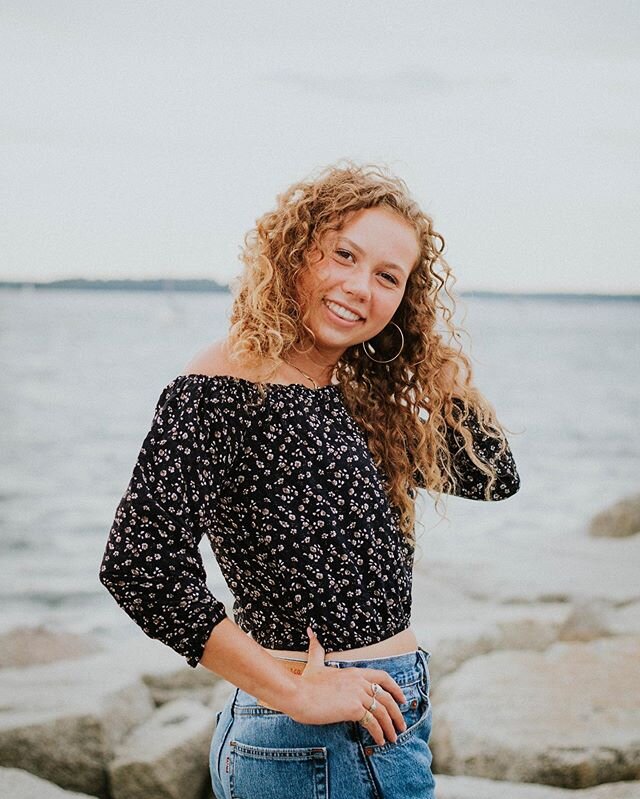 2021 Senior Sessions Now 20% Off!!!
With all that&rsquo;s happening it&rsquo;s easy to let time creep up on you (I know I have a few times!). I can&rsquo;t believe it&rsquo;s already senior season but here it is!
Given the circumstances and difficult