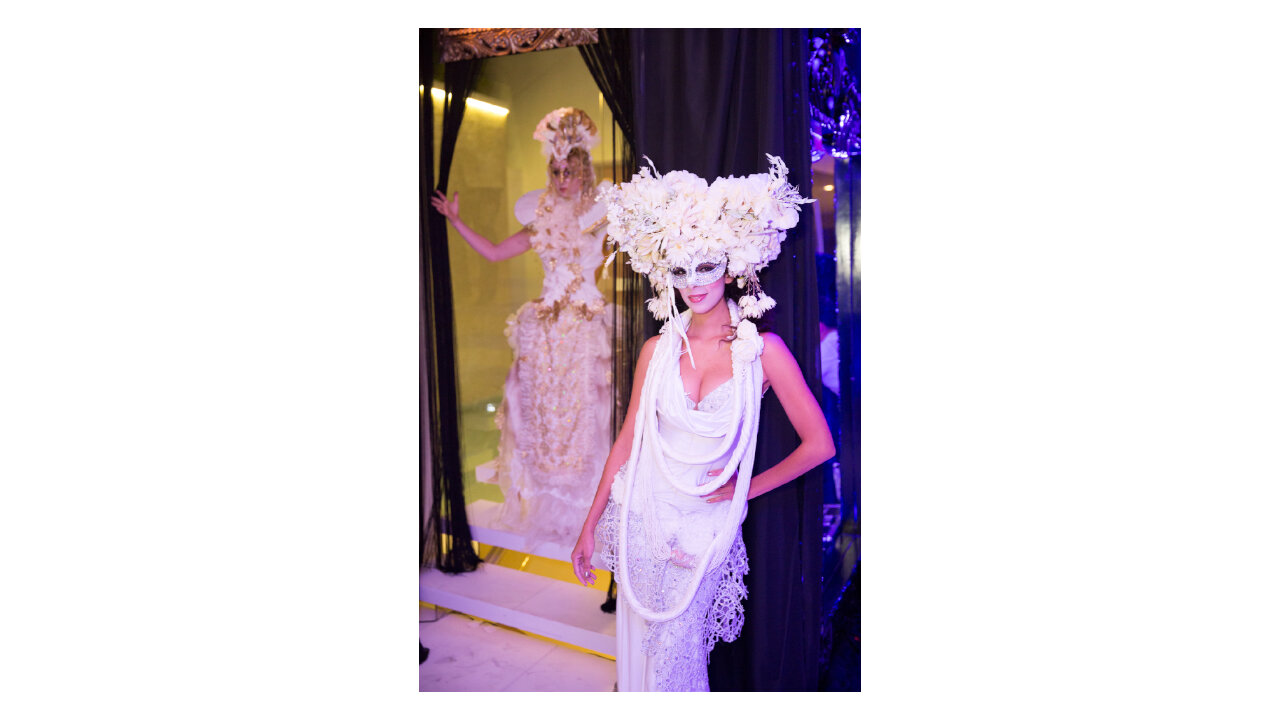   CLICK HERE TO RETURN TO MAIN GALLERY  