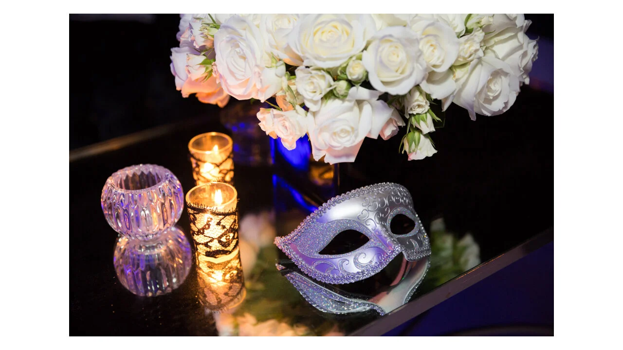   CLICK HERE TO RETURN TO MAIN GALLERY  