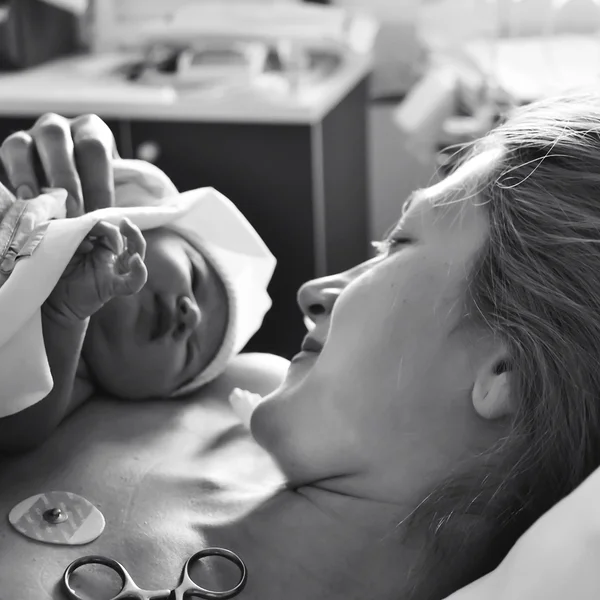 elective-caesarean-section.jpg